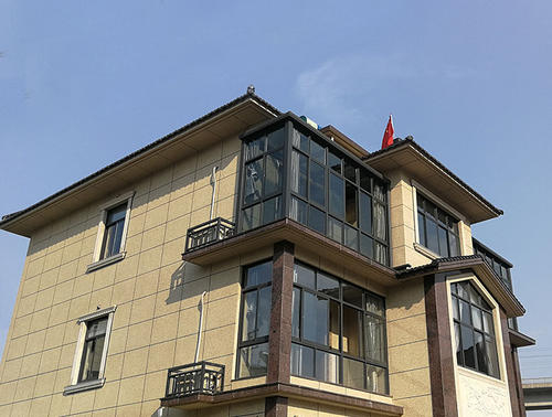 夏季高溫多雨，仿石漆施工有什么注意事項